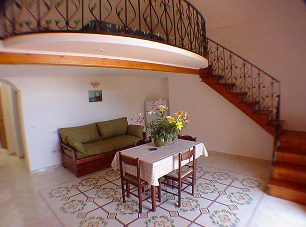 Ludovica Tipo C Apartment Positano Room photo